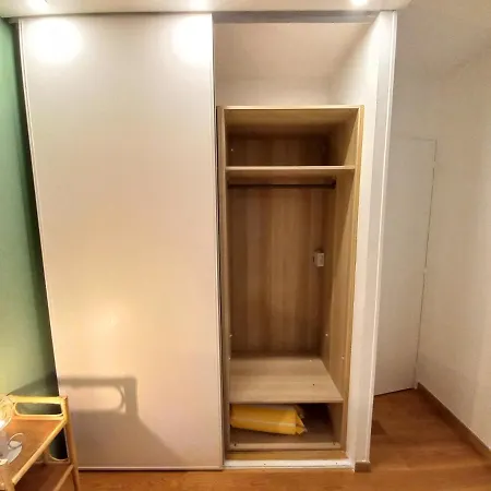 Cosy'n Paris - Parking Secure - Metro 14 - Wifi - Terrace - Premium Bedding Apartment *