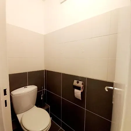 Apartment Cosy'n Paris - Parking Secure - Metro 14 - Wifi - Terrace - Premium Bedding Gentilly